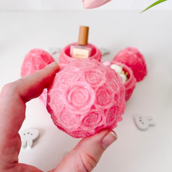 Rose-Covered Easter Eggs โ Handcrafted Party Favors, Spring Decor, Wedding Gifts - Picture 10 of 10